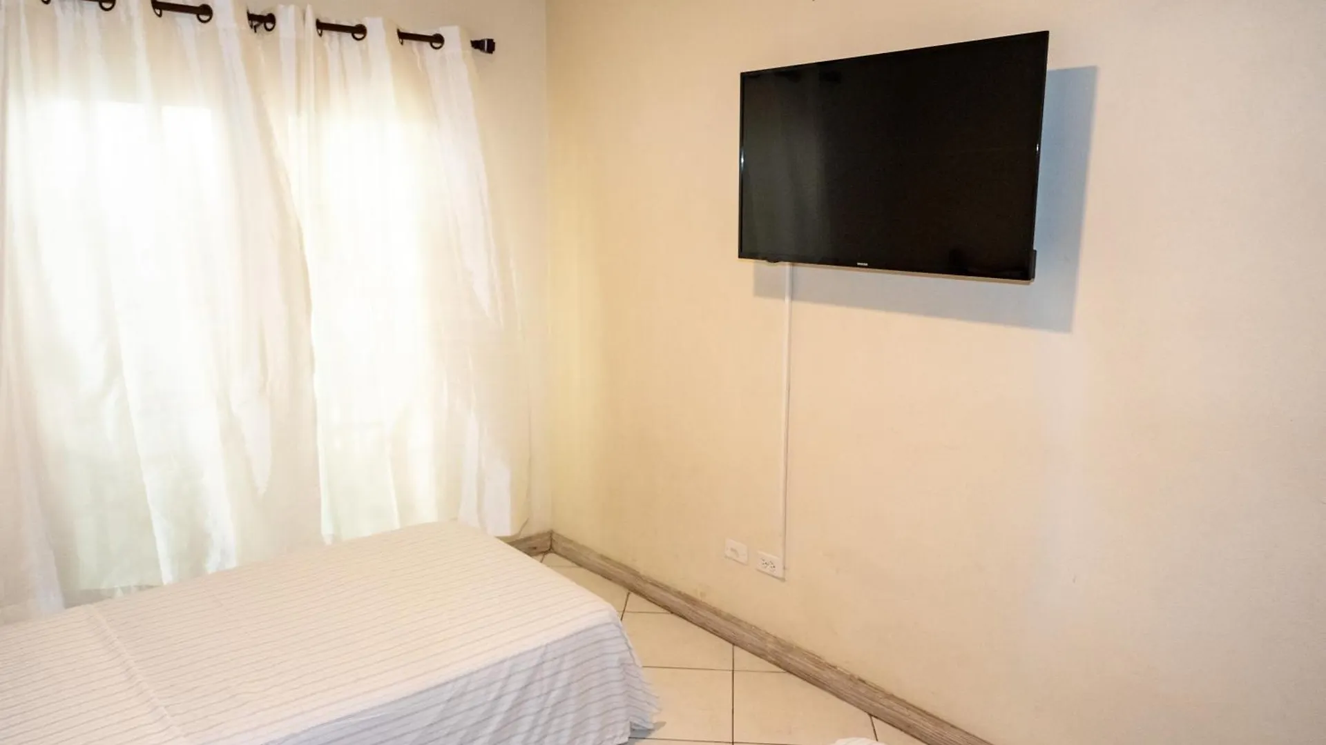 Lägenhet Sweet Life Condo Bridgetown
